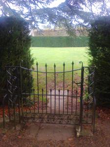 view from the end of the Beech Allee onto the Great Lawn at Hidcote Manor Garden (photo credit SC Skillman)