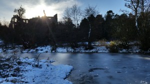 Guys Cliffe House in snow image 1