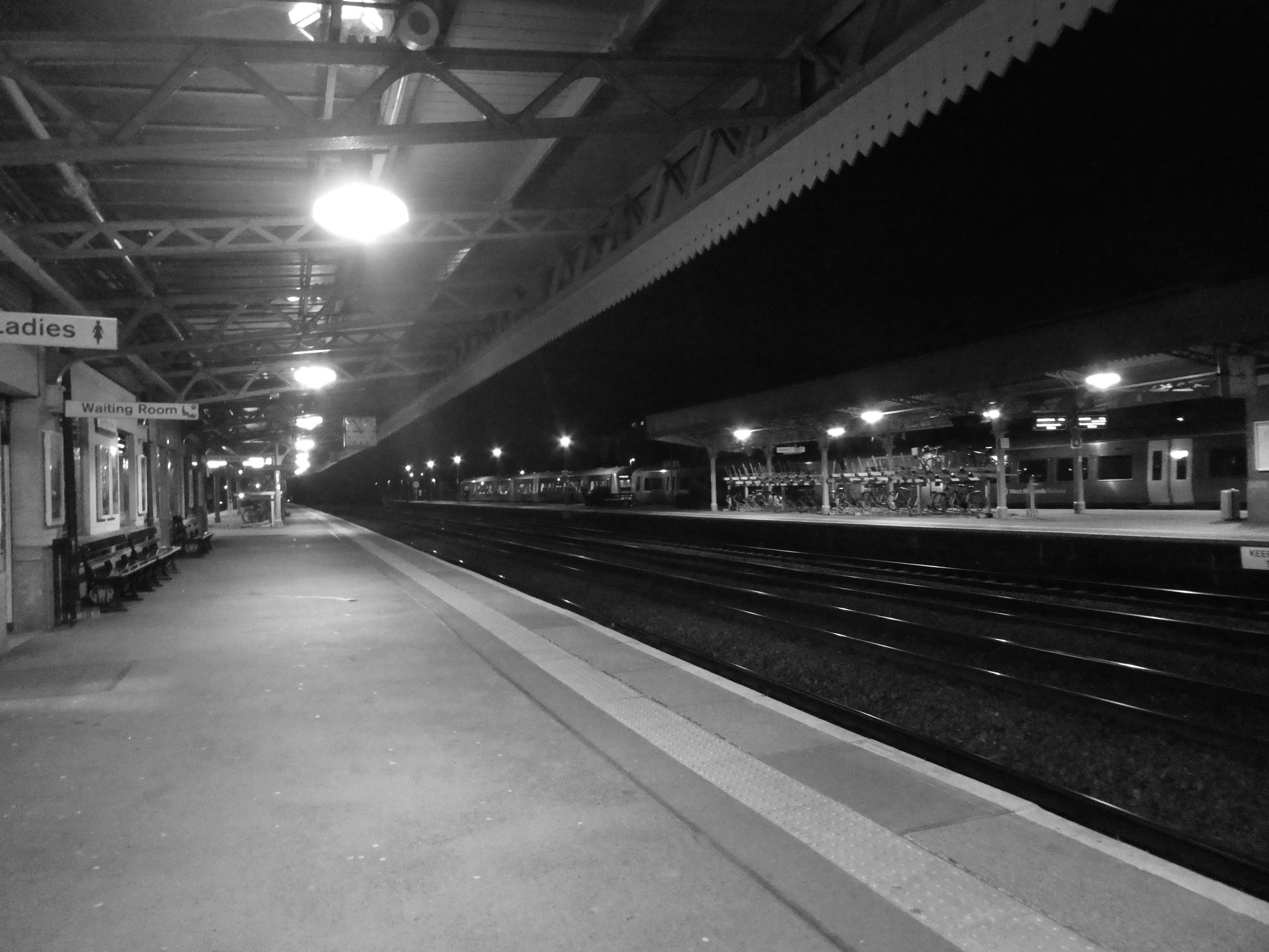 Platform 1 night Leamington Spa railway station photo credit Jamie Robinson Paranormal Warwickshire SC Skillman