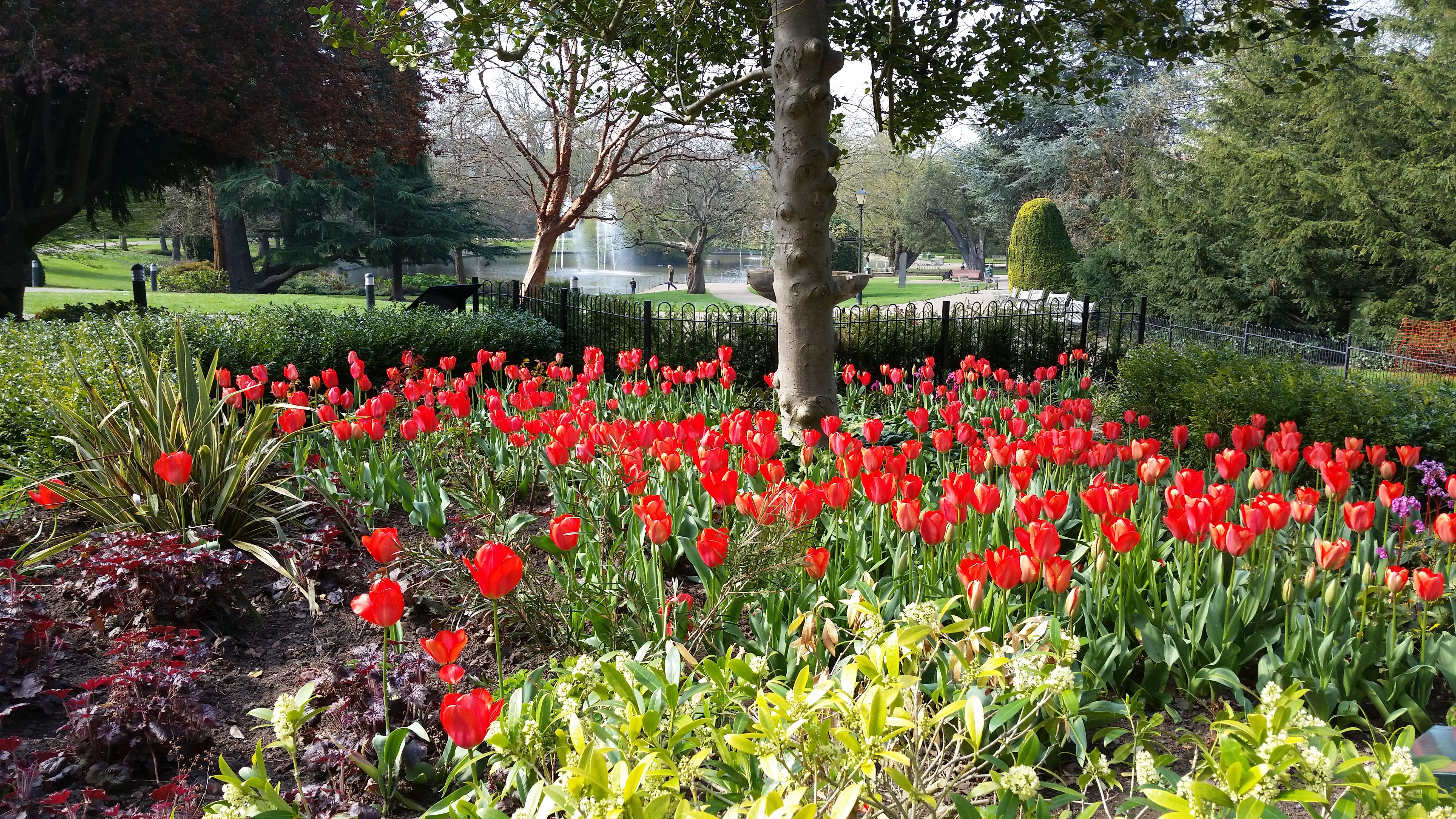 Jephson Gardens Leamington Spa photo credit Sheila Robinson Paranormal Warwickshire SC Skillman